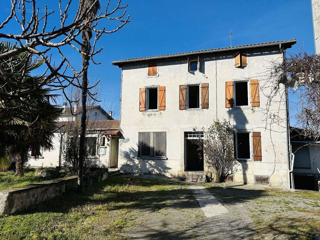 Maison avec dépendance 09190 Lorp Sentaraille. - photo 3