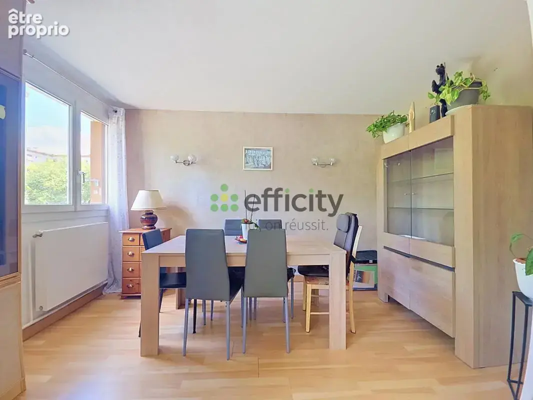 Appartement - photo 2