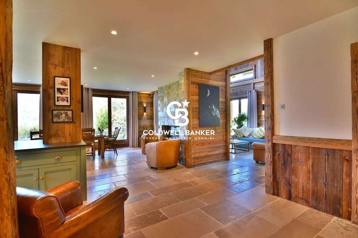 Maison à LES HOUCHES