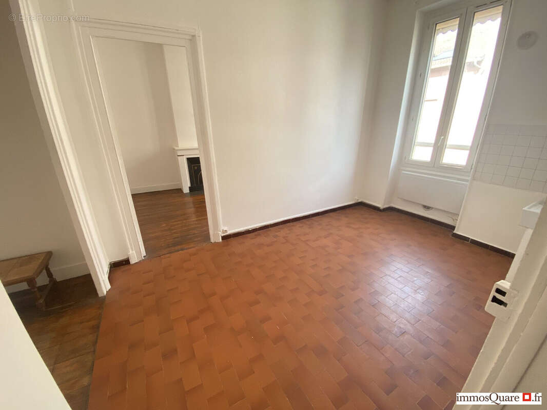 Appartement à LYON-8E