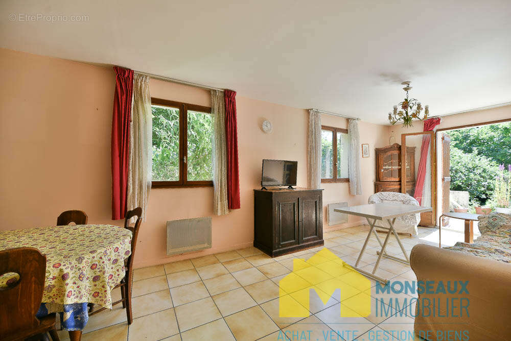 Maison à EPINAY-SUR-ORGE