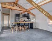 Appartement à GREZIEU-LA-VARENNE