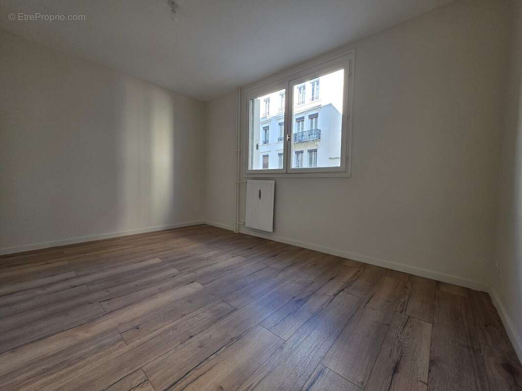 Appartement 98 m² à Lyon-3e  - photo 9