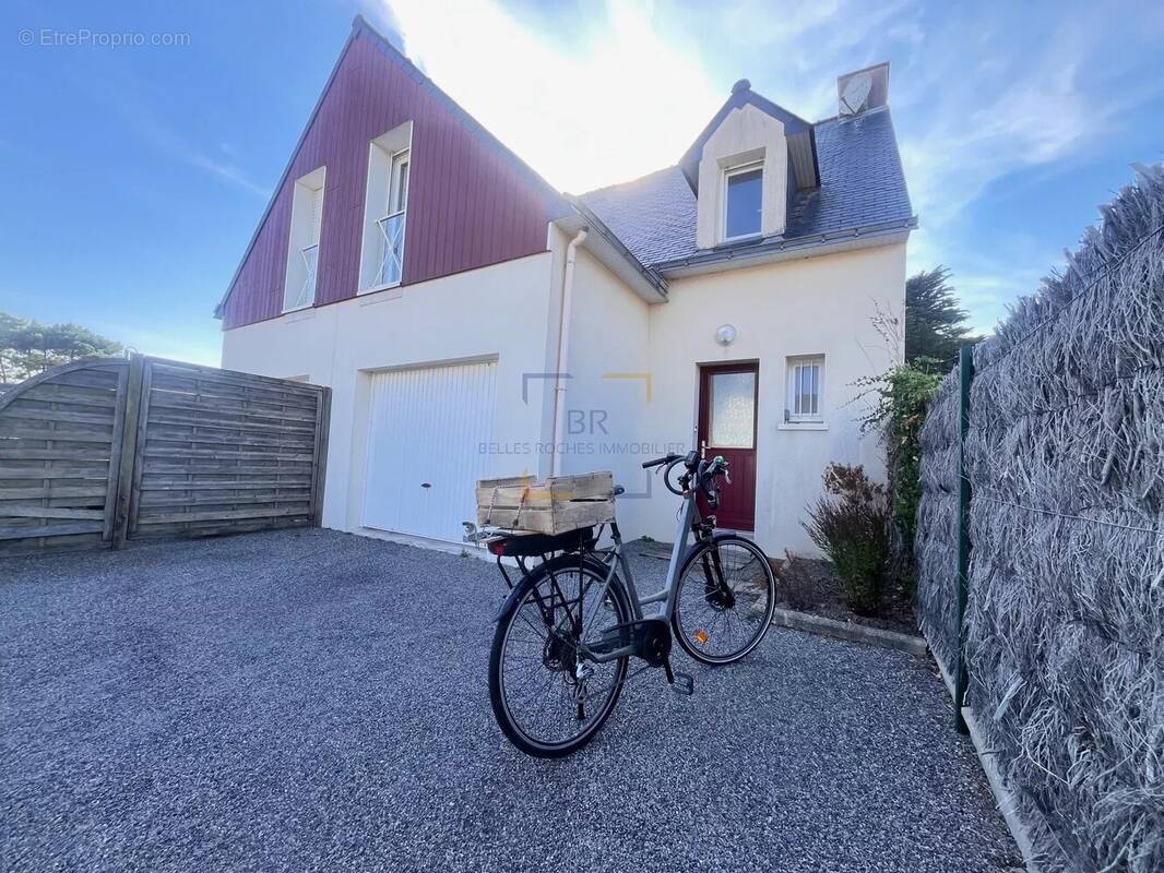 Maison à LA TURBALLE