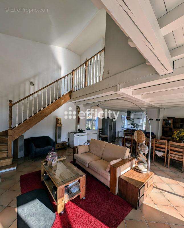 Maison à GAILLAN-EN-MEDOC