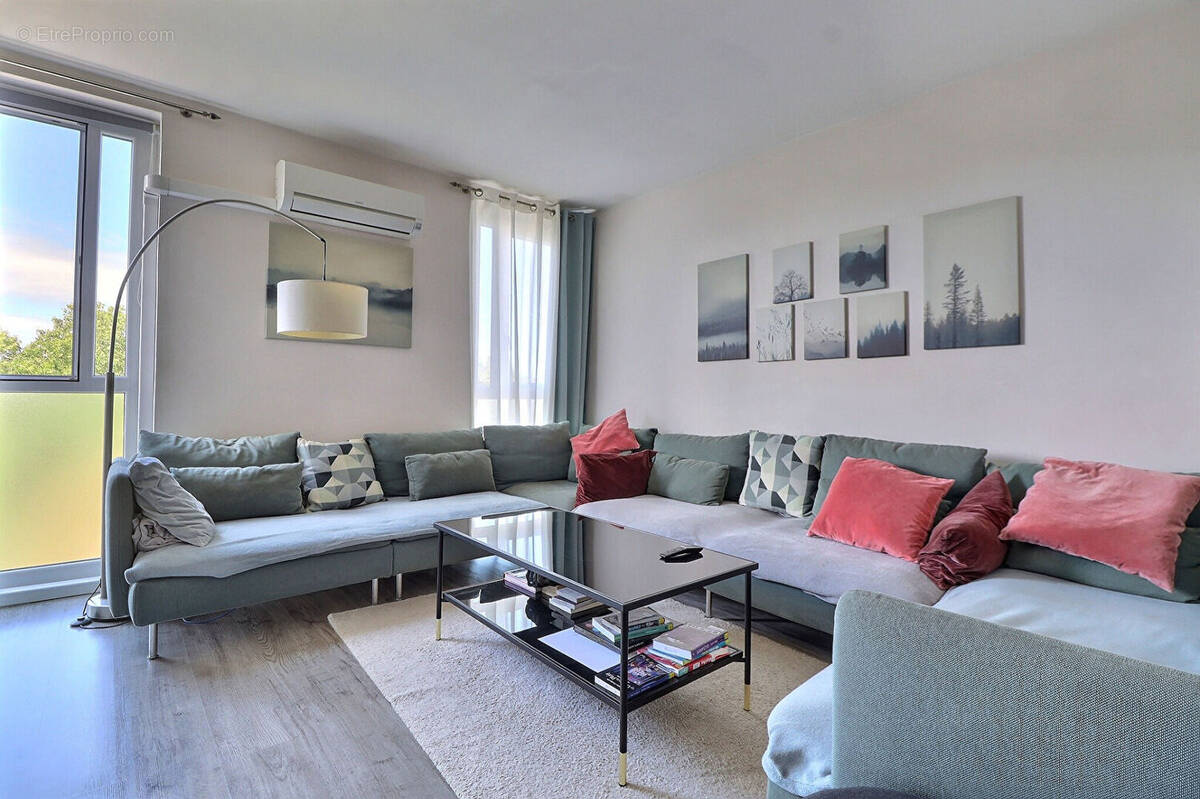 Appartement à SAINT-DENIS