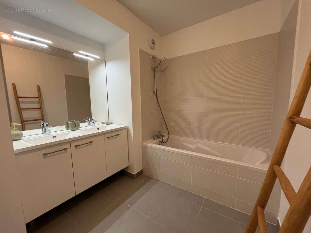 Appartement à FLOIRAC