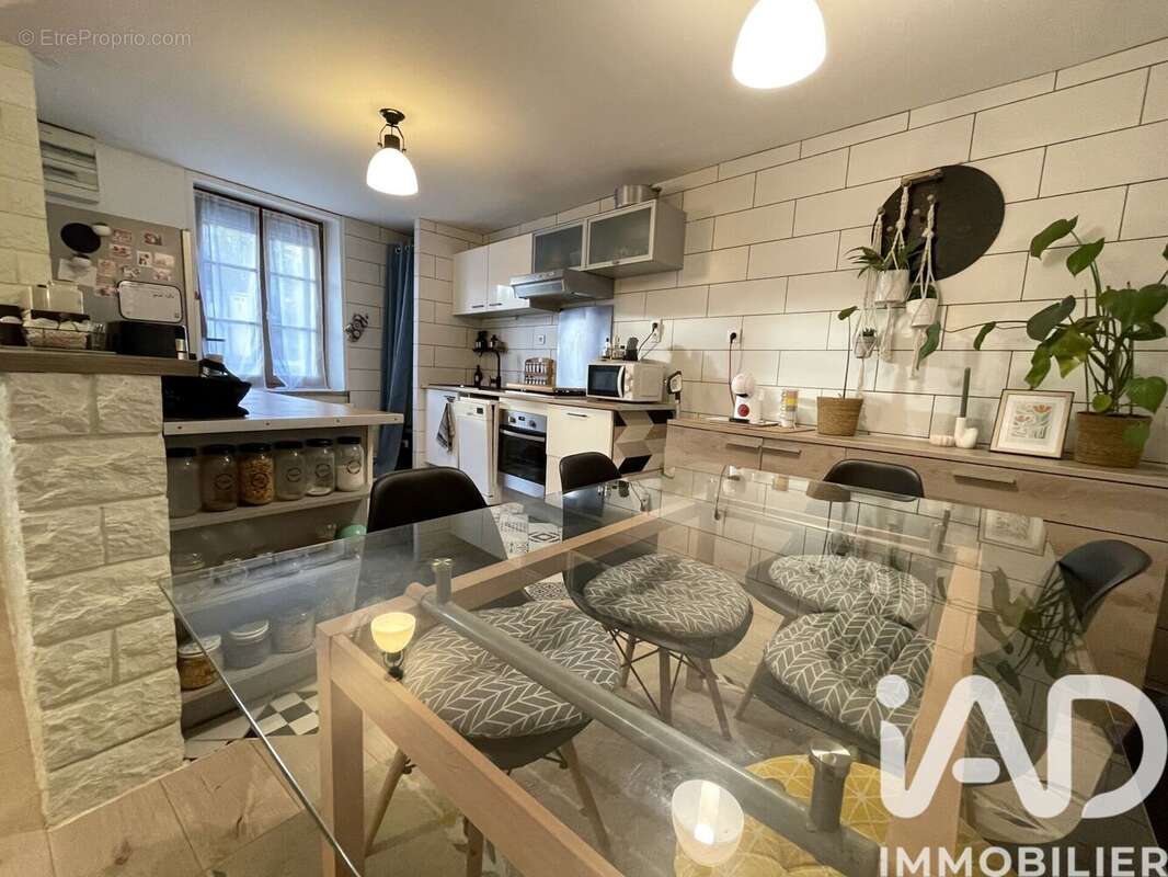 Photo 3 - Maison à CHARLEVILLE-MEZIERES