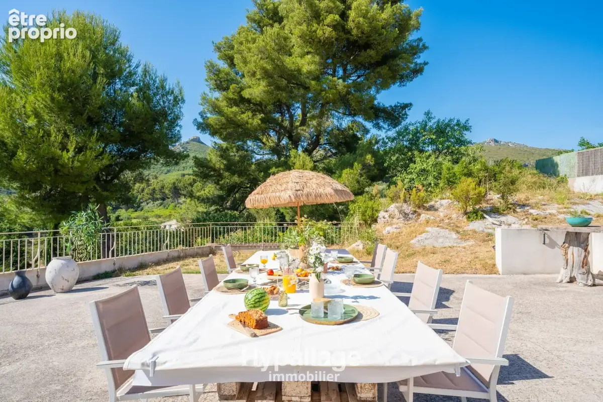 À VENDRE - Maison familiale 165m2 - 4 chambres - Piscine - 13190 ALLAUCH - photo 4