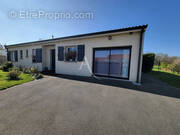 Maison à SAINT-ETIENNE-DU-BOIS