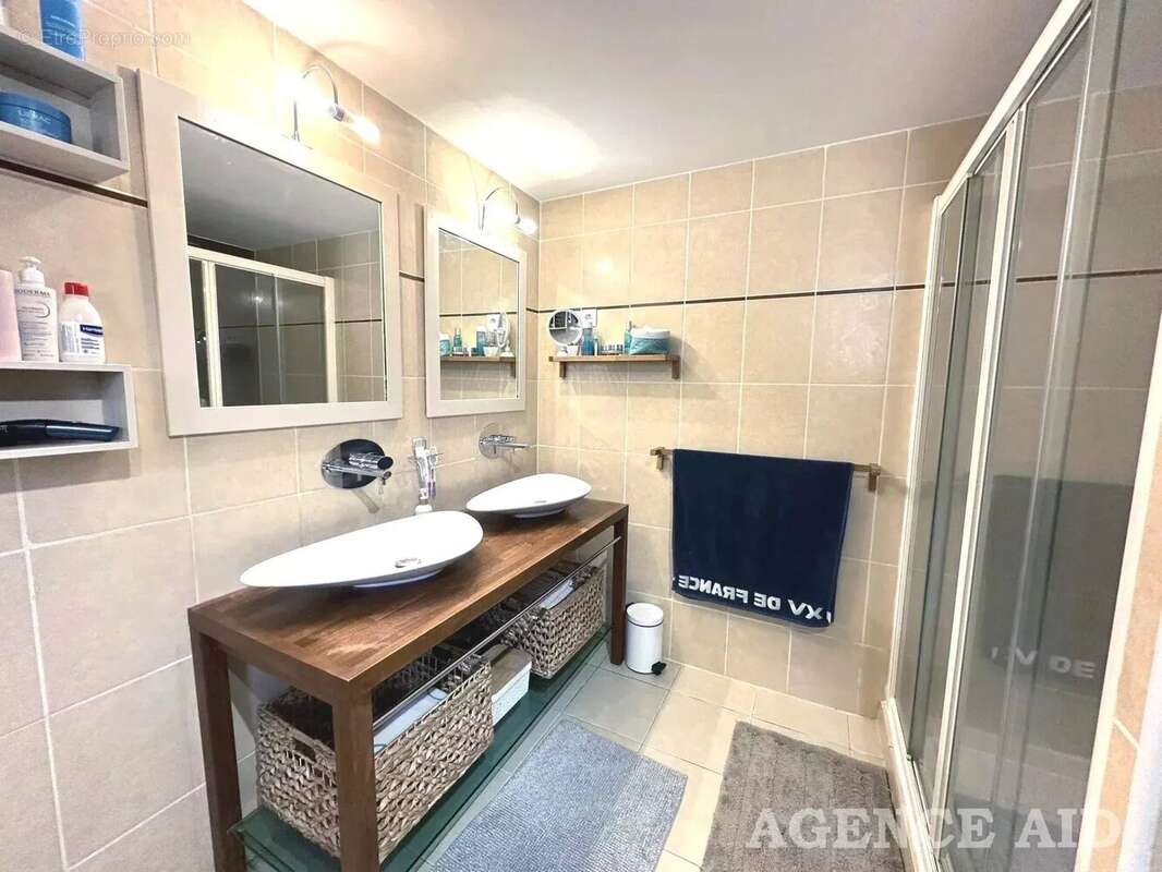 Maison à CUGES-LES-PINS