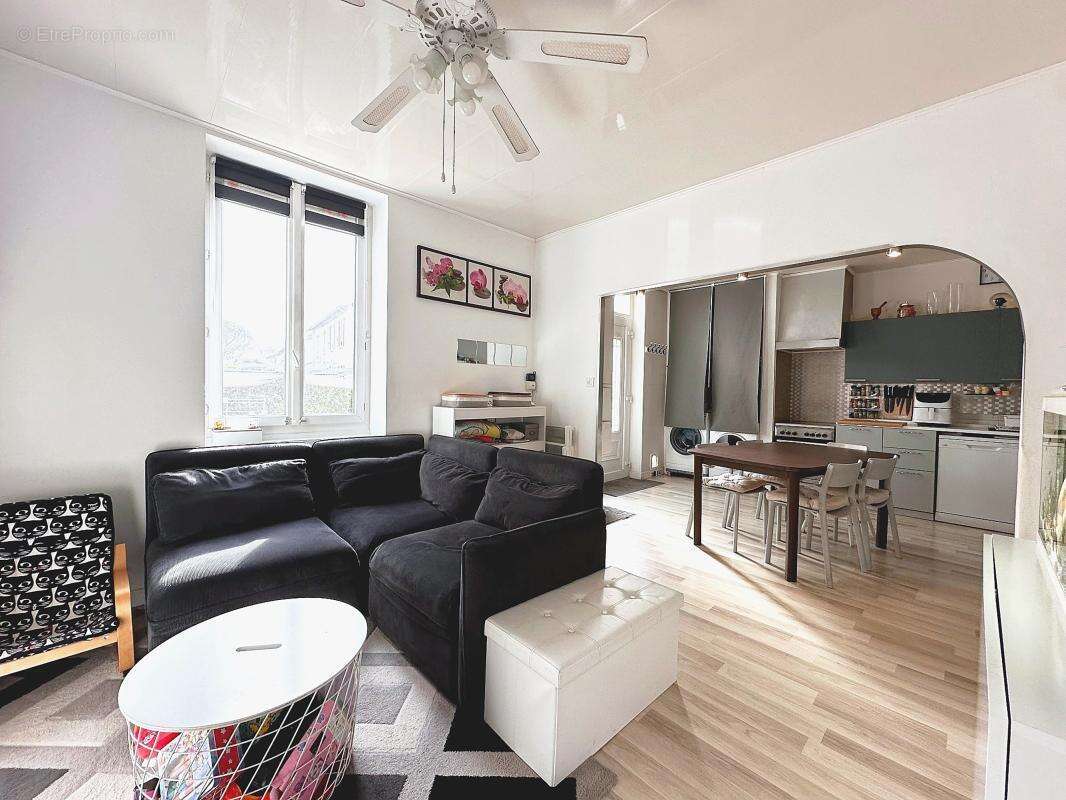 Maison 67 m² à Saint-Priest  - photo 6