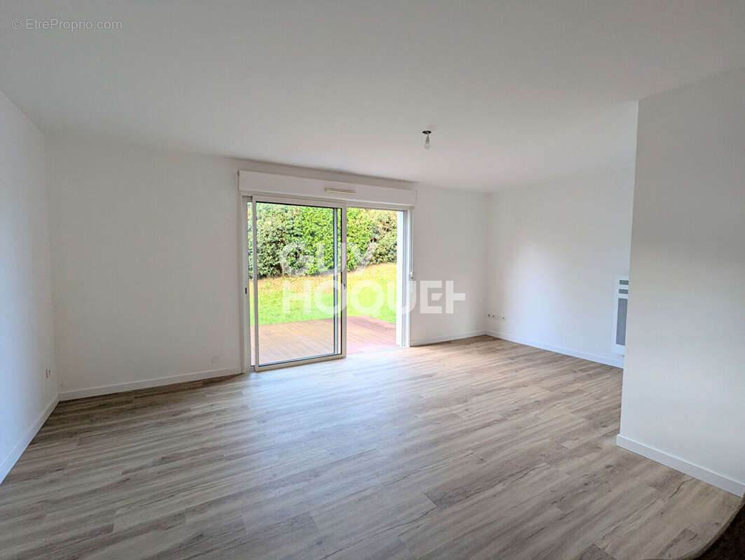 Maison à BASSUSSARRY