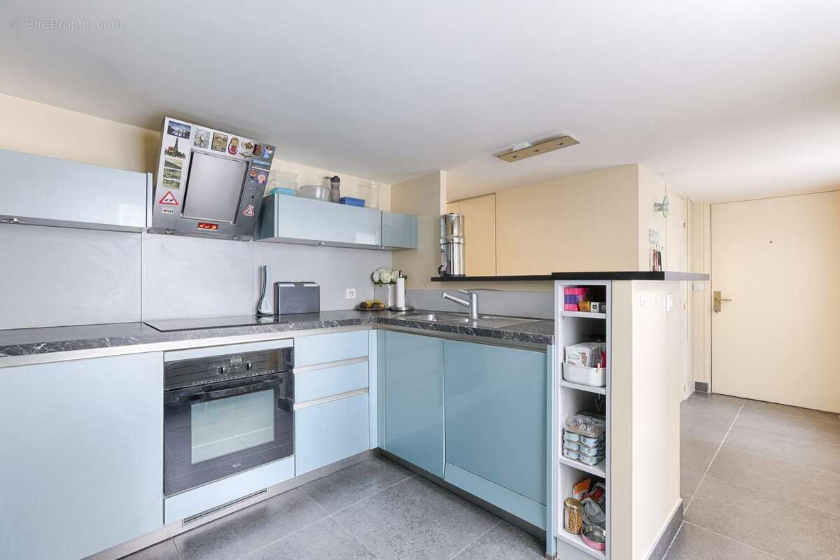 Appartement à PARIS-2E