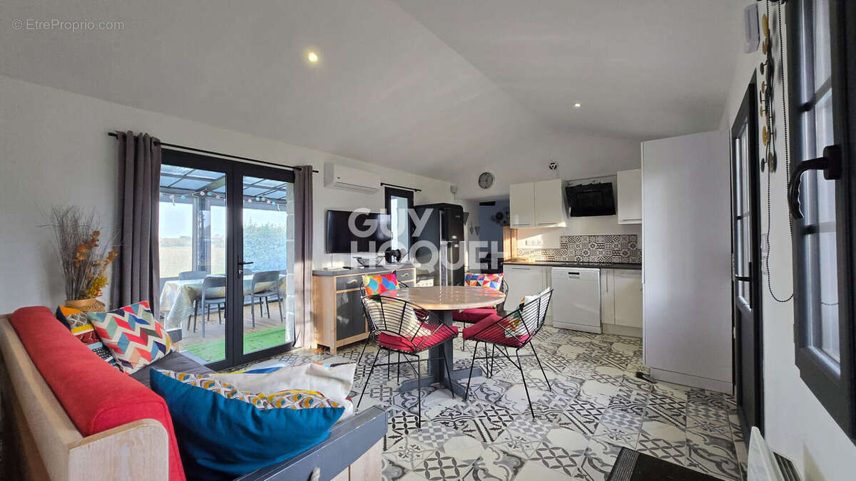 Maison à SAINT-HILAIRE-DE-RIEZ