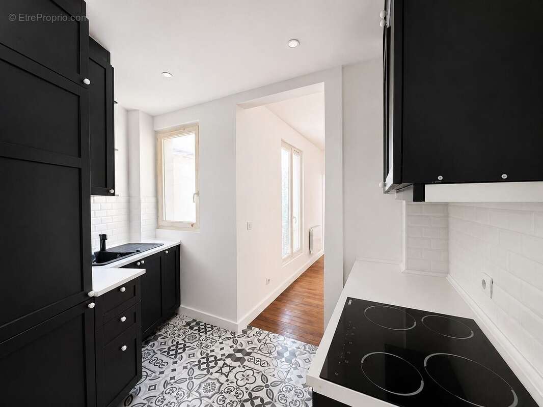 Appartement 36 m² à Paris-15e  - photo 2