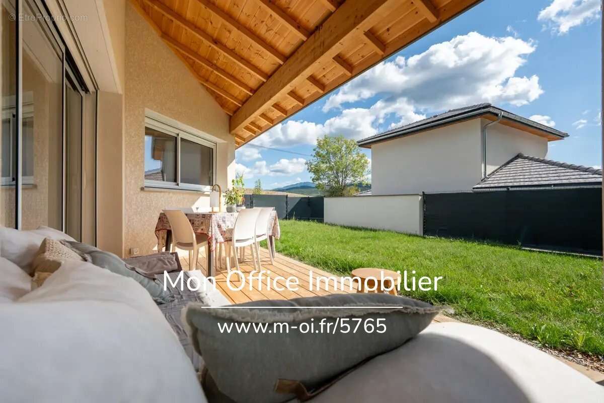 Maison à LA ROCHETTE