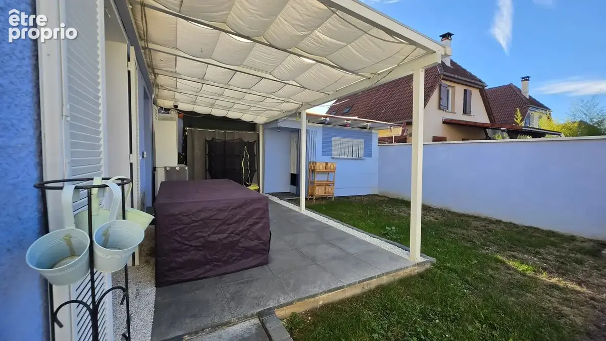 Maison 5 pièces 97 m² à vendre à Saint-Louis (68300) - photo 4