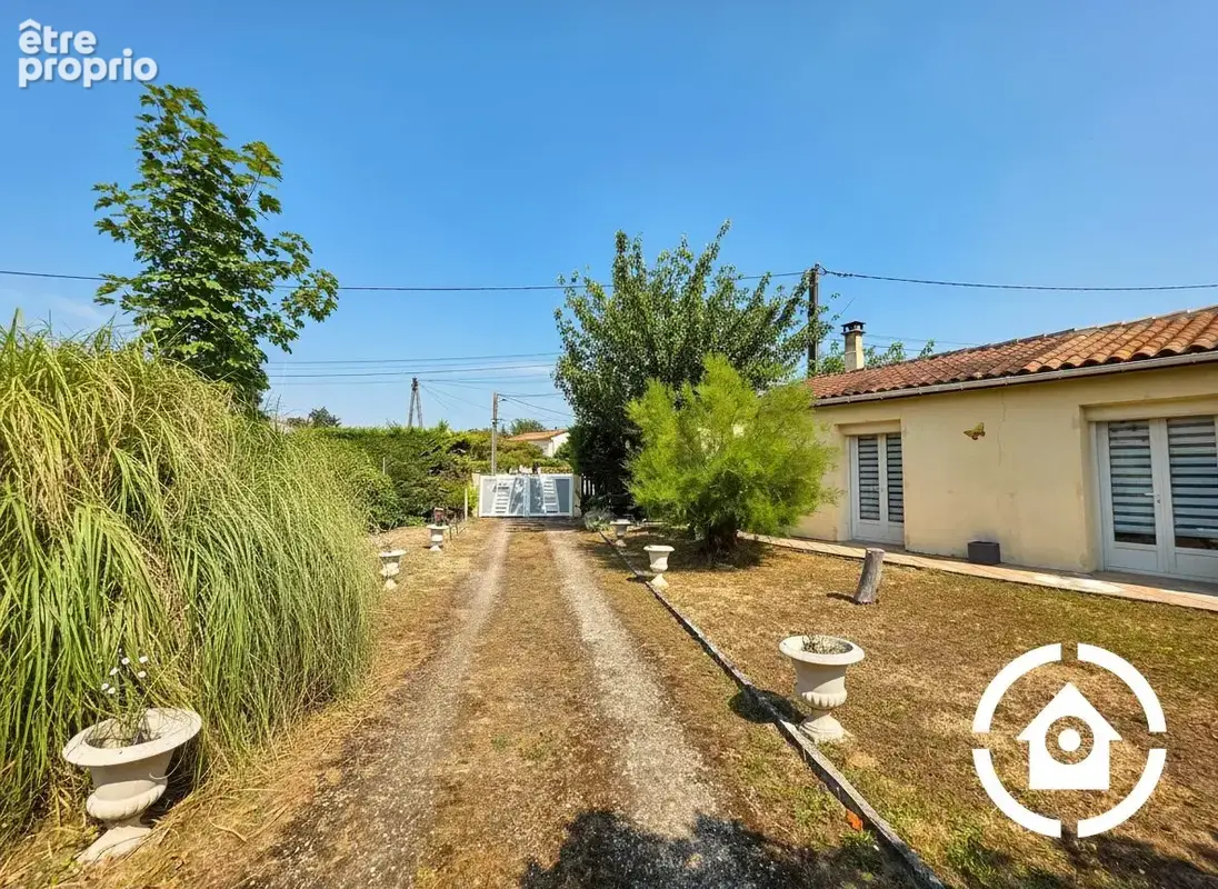 Maison 7 pièces 140 m² à vendre à Chateaubernard (16100) - photo 7
