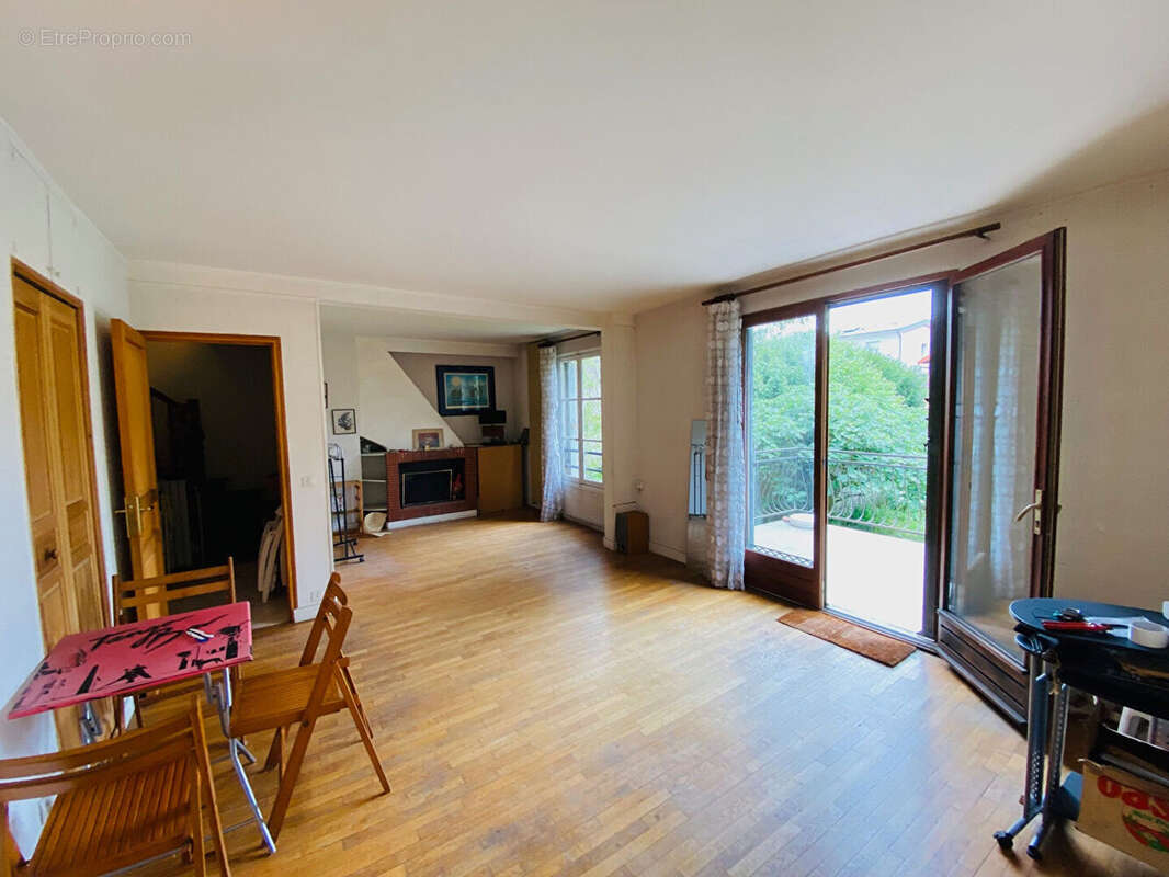 Maison à NOGENT-SUR-MARNE