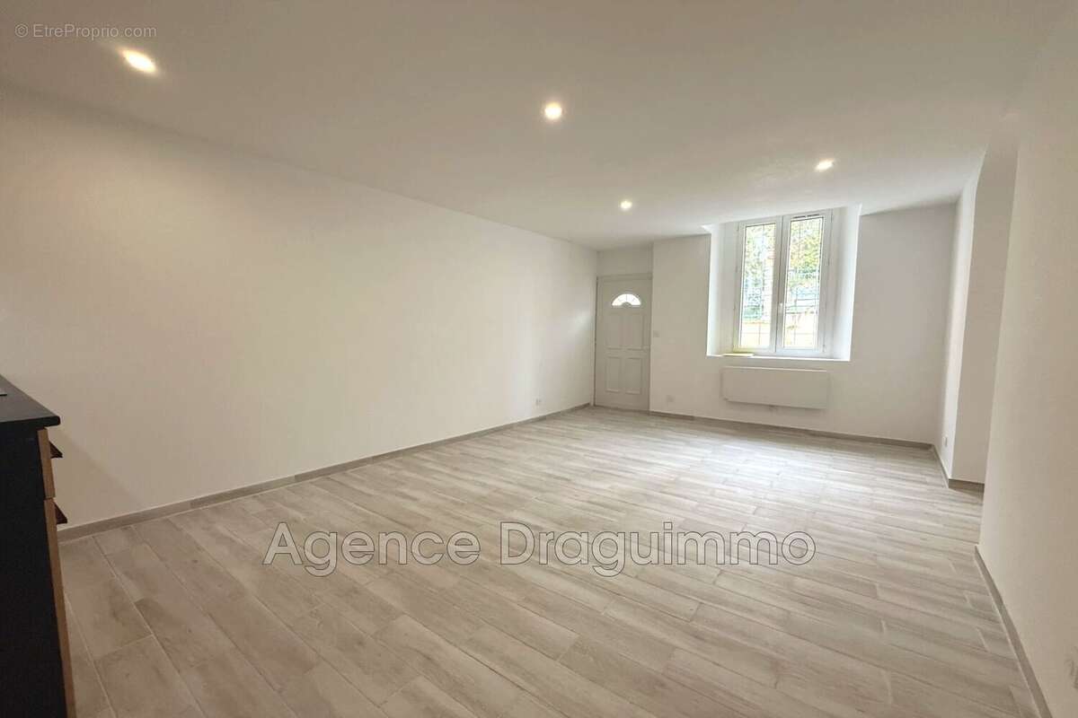 Appartement à DRAGUIGNAN