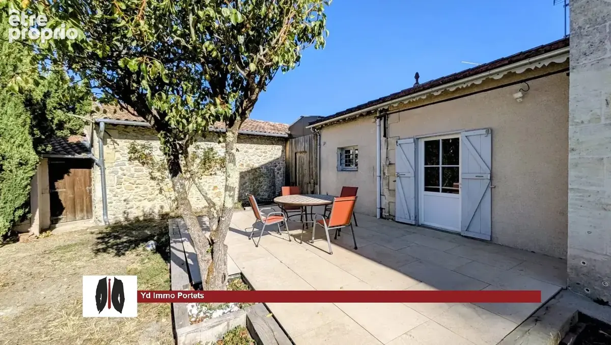 Maison de ville Arcachonnaise avec studio indépendant et grand garage – Portets - photo 9