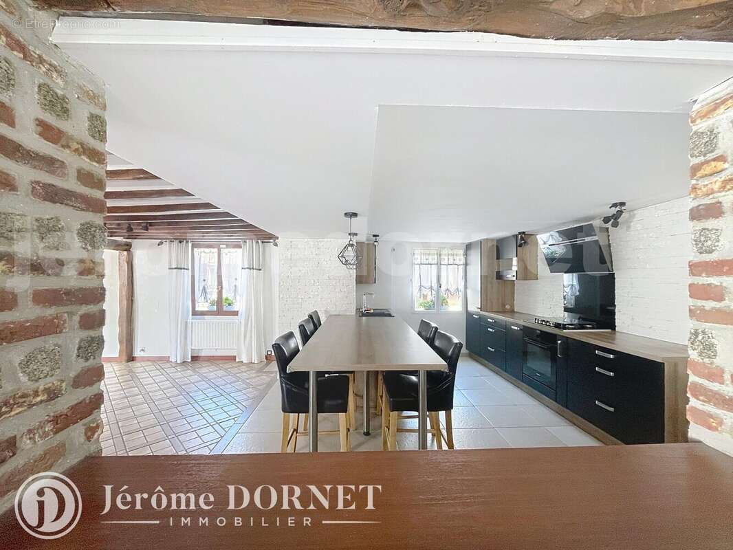 Maison 142 m² à Grandvilliers  - photo 3