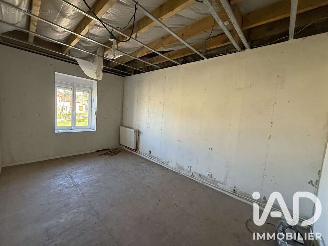 Maison 118 m² à Fleigneux  - photo 4