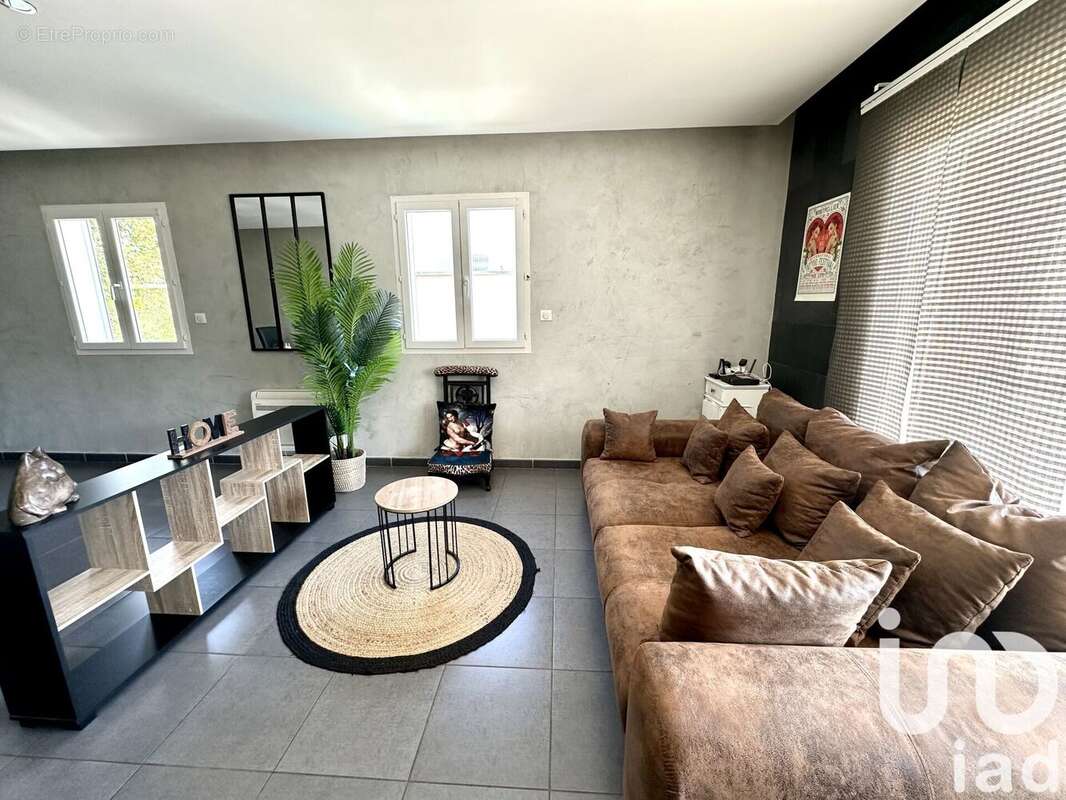 Photo 2 - Maison à MANDUEL