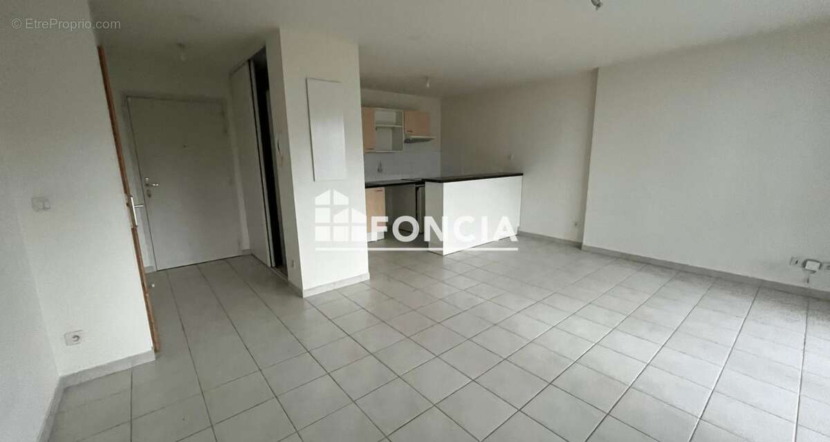 Appartement à VETRAZ-MONTHOUX