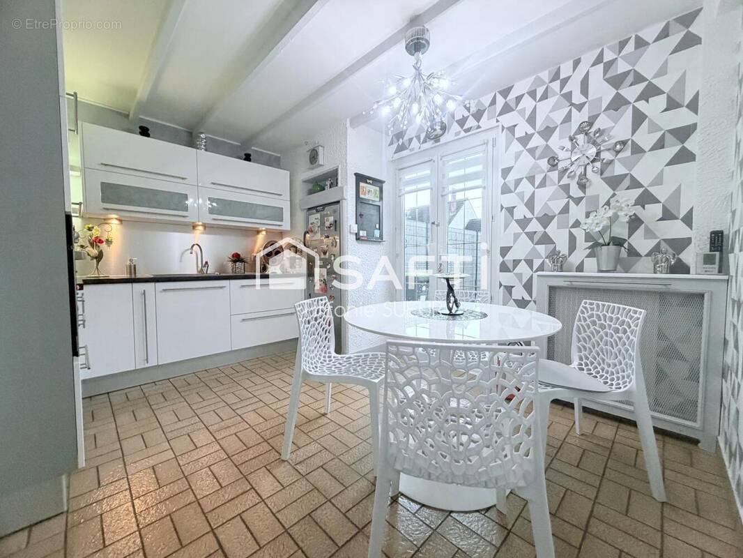 Photo 1 - Maison à HENIN-BEAUMONT