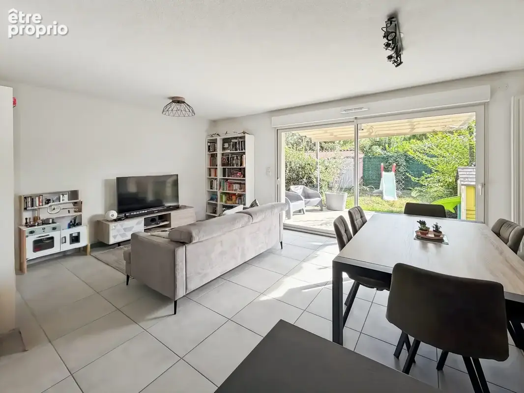 Maison 4 pièces 80 m² à vendre à Frouzins (31270) - photo 1