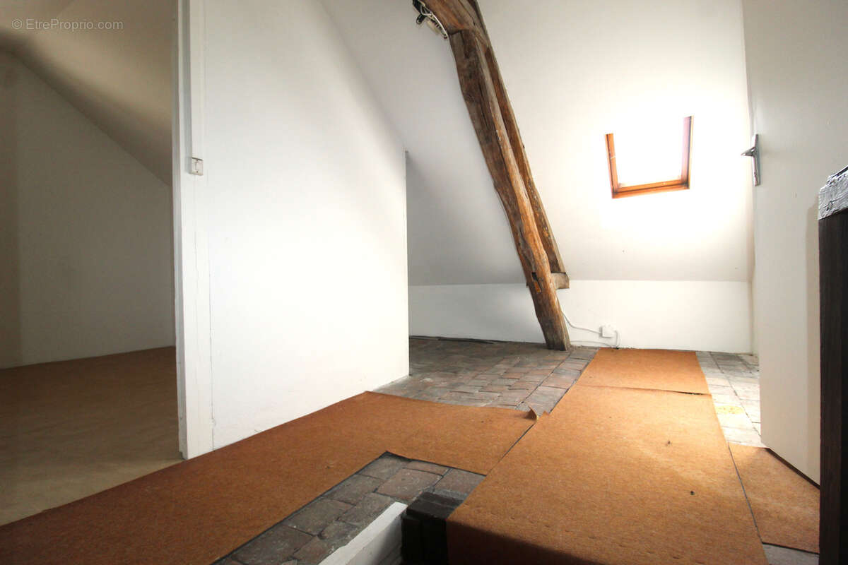 À vendre   Maison de ville de caractère au cœur de Cosne-Cours-sur-Loire - photo 16