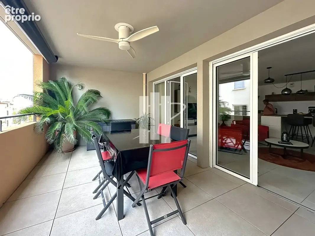 Photo Appartement à Saint-Raphael au prix de 715 000€