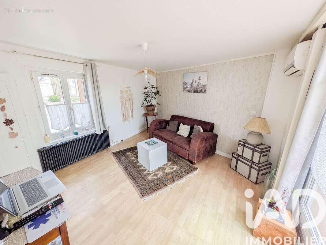 Photo 2 - Maison à CHARNY