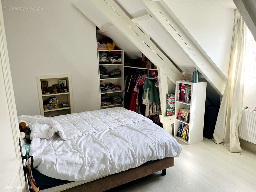 Maison à SUCY-EN-BRIE
