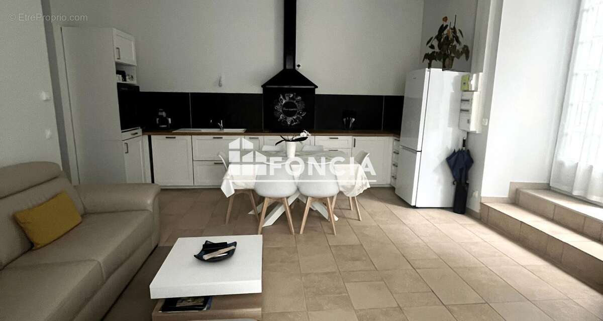 Appartement à VARCES-ALLIERES-ET-RISSET