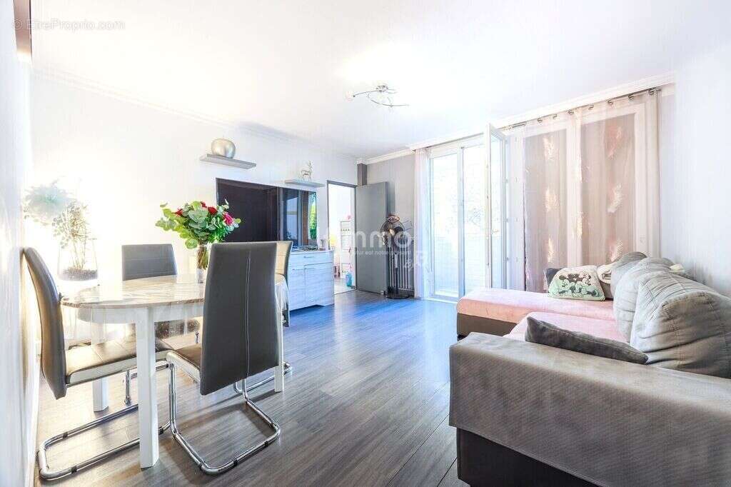 Appartement à MARSEILLE-12E