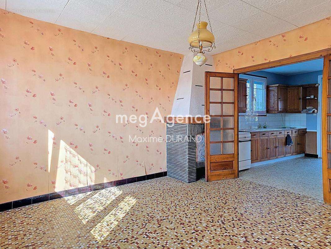 Maison à LA ROMAGNE