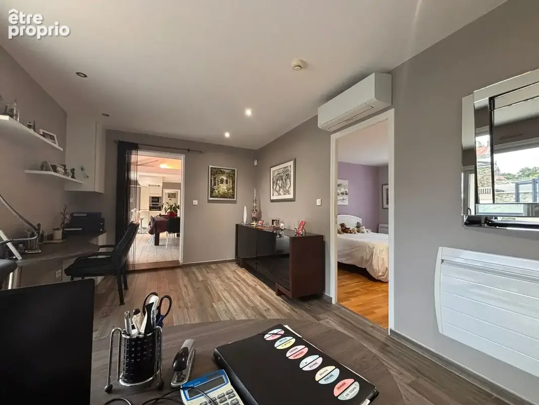 Bourg du CELLIER -  Belle maison plain pied  - 200 m2 - 8 pièces - piscine - photo 16
