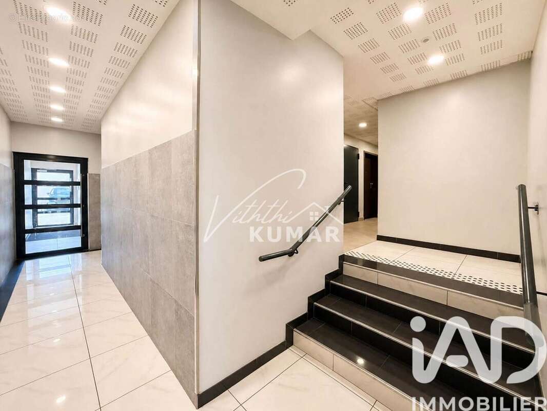 Photo 2 - Appartement à BONDY