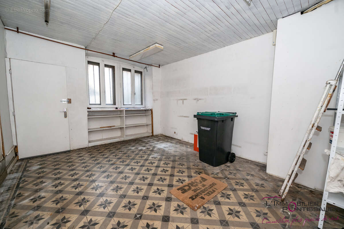 Pontarlier centre ville - photo 8