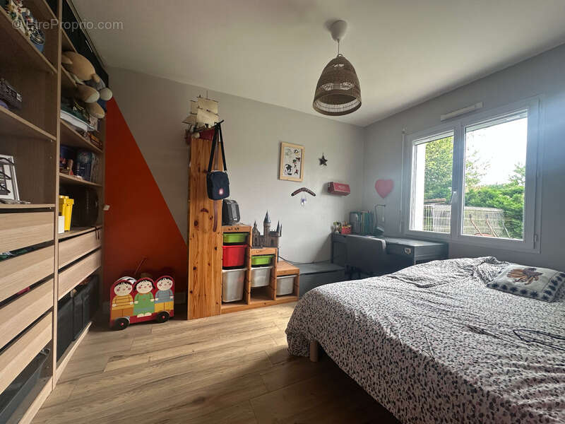 NESMY - Maison 4 chambres 129 m², 931 m² jardin clos - photo 12