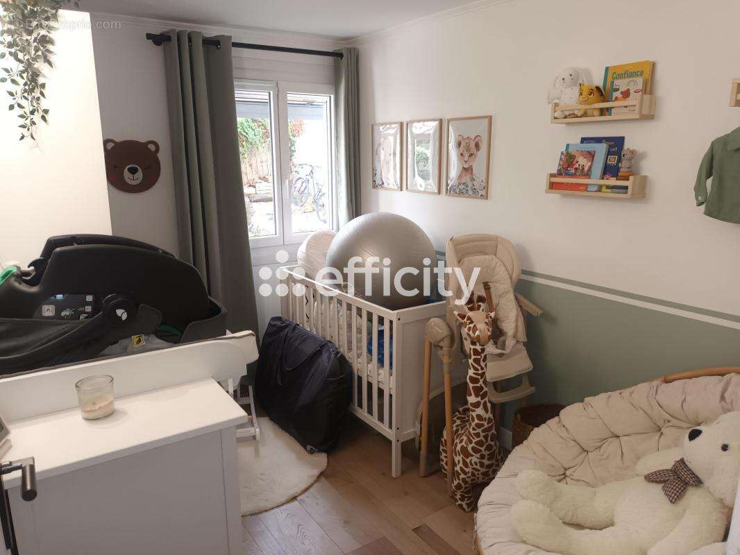 Appartement à GREASQUE