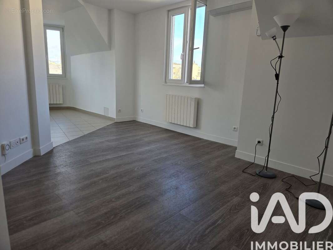 Photo 2 - Appartement à PARIS-20E