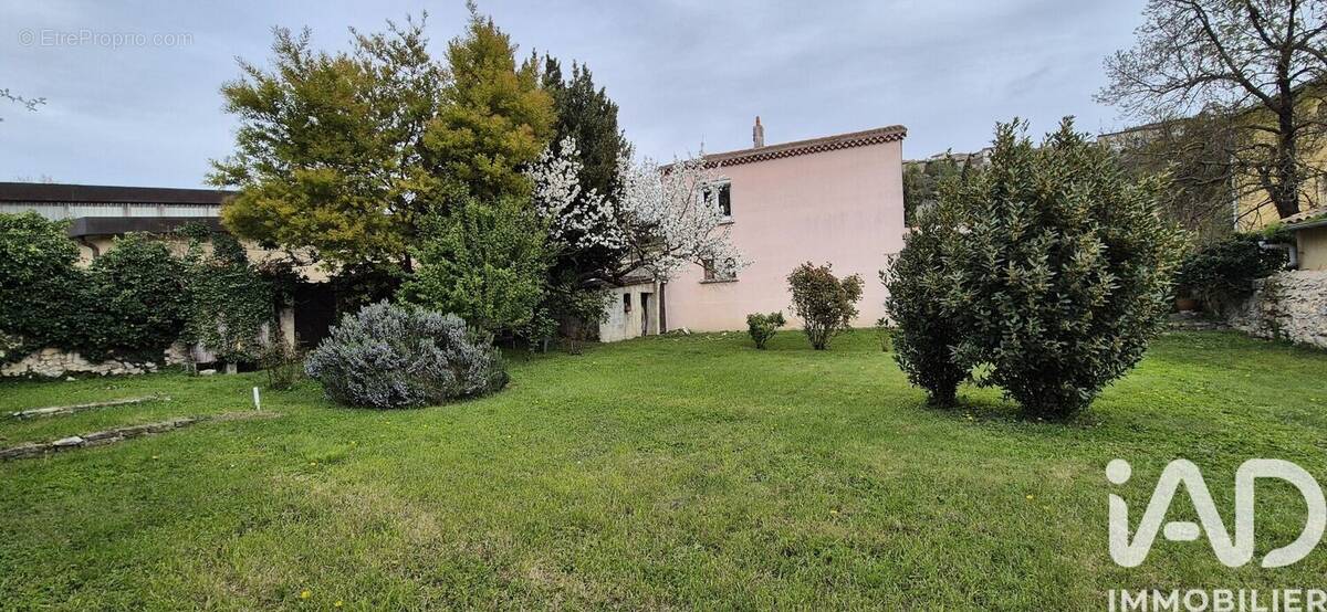 Photo 1 - Maison à LIVRON-SUR-DROME