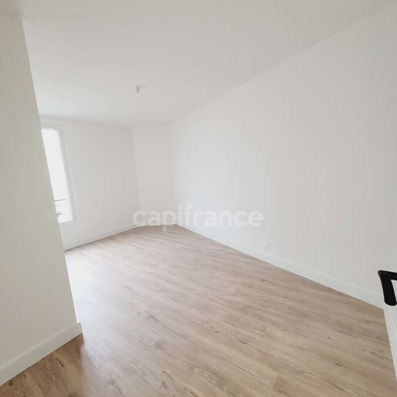 Appartement à CLICHY