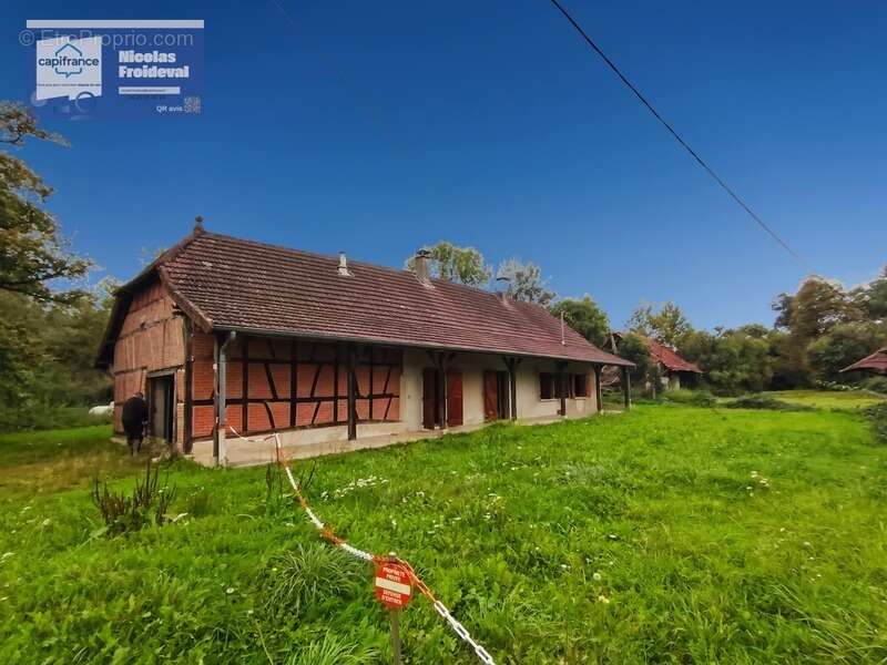 Maison à SAVIGNY-SUR-SEILLE