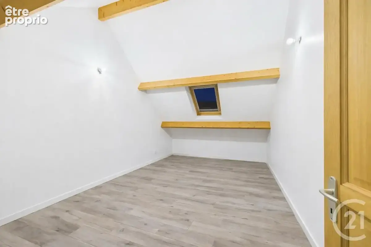 Maison 4 pièces 84 m² à vendre à Chartres (28000) - photo 9
