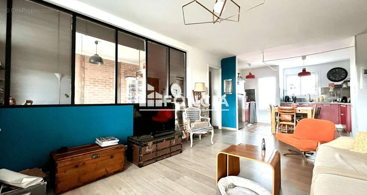 Appartement à SIX-FOURS-LES-PLAGES